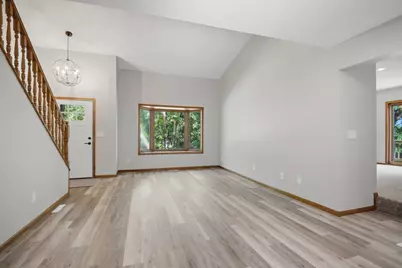 320 Jenny Lane, Owatonna, MN 55060 - Photo 7
