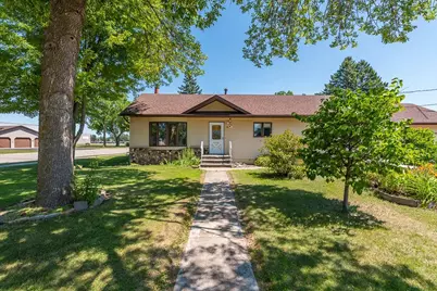 102 Edward Street S, Pierz, MN 56364 - Photo 9