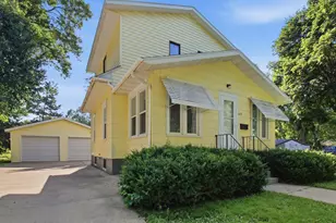 419 5th St SE, Willmar, MN 56201 - Photo 1