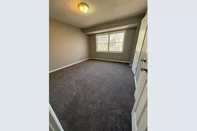 688-690 Burlington Road, Saint Paul, MN 55119 - Photo 41