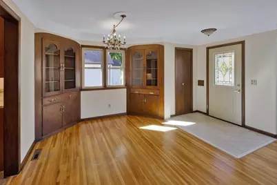 4201 40th Avenue N, Robbinsdale, MN 55422 - Photo 5