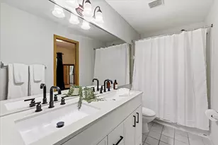 7540 Edinborough Way, Edina, MN 55435 - Photo 11