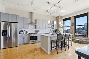 290 Market St, Minneapolis, MN 55405 - Photo 25