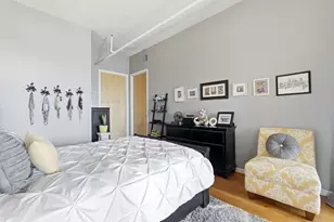 290 Market St, Minneapolis, MN 55405 - Photo 7