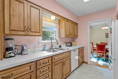 743 Parkview Avenue, Saint Paul, MN 55117 - Photo 13