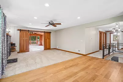 325 Townsvalley Road, River Falls, WI 54022 - Photo 9