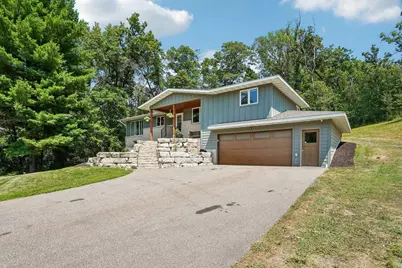 325 Townsvalley Road, River Falls, WI 54022 - Photo 3