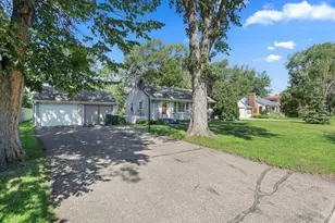 8314 Stevens Ave S, Bloomington, MN 55420 - Photo 1