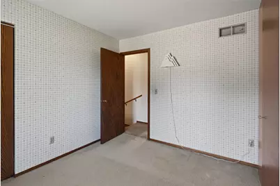 1772 Eldridge Avenue W, Roseville, MN 55113 - Photo 27