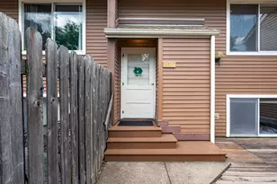 834 Seal St, Saint Paul, MN 55114 - Photo 13