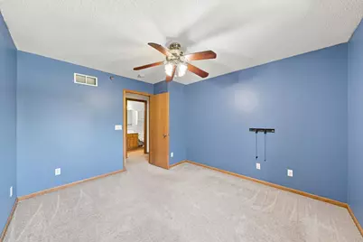 17973 Cobblestone Way, Eden Prairie, MN 55347 - Photo 23