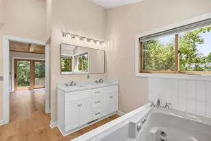 10515 Old County Rd 15, Plymouth, MN 55441 - Photo 15