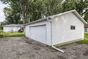 213 3rd St S, Gaylord, MN 55334 - Photo 23