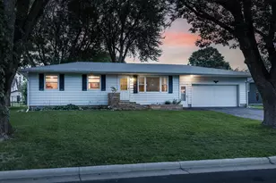 213 3rd St S, Gaylord, MN 55334 - Photo 1