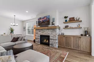 1001 Turner Ln, New Richmond, WI 54017 - Photo 7