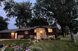741 Greenwood Ave, Tracy, MN 56175 - Photo 1