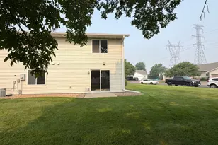 1516 Dublin Ct, Shakopee, MN 55379 - Photo 17