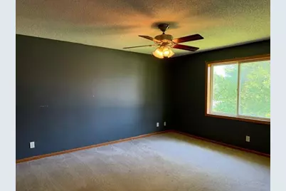 1516 Dublin Court, Shakopee, MN 55379 - Photo 9