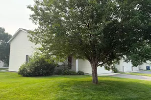 1516 Dublin Ct, Shakopee, MN 55379 - Photo 15