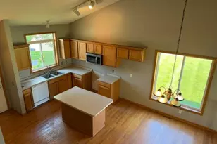 1516 Dublin Ct, Shakopee, MN 55379 - Photo 7