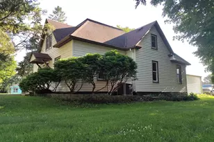 321 S Main St, Sanborn, MN 56083 - Photo 3