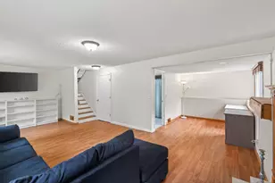 8522 Darnel Rd, Eden Prairie, MN 55347 - Photo 27