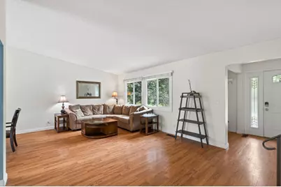 8522 Darnel Road, Eden Prairie, MN 55347 - Photo 7