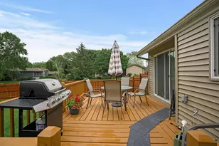 8522 Darnel Rd, Eden Prairie, MN 55347 - Photo 51