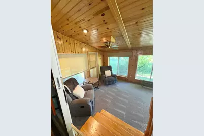 1516 Wellington Crescent, Faribault, MN 55021 - Photo 17