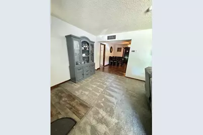1516 Wellington Crescent, Faribault, MN 55021 - Photo 15