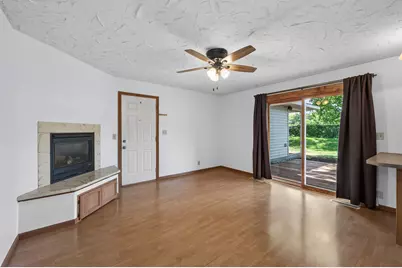 922 23rd Avenue NW, New Brighton, MN 55112 - Photo 3