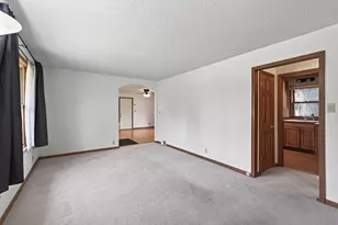 922 23rd Ave NW, New Brighton, MN 55112 - Photo 9