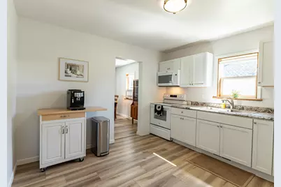 313 Minnesota Avenue E, Sebeka, MN 56477 - Photo 9