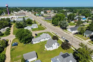 313 Minnesota Ave E, Sebeka, MN 56477 - Photo 31