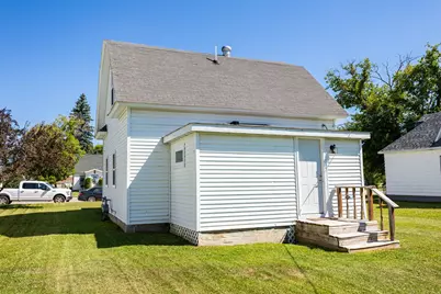 313 Minnesota Avenue E, Sebeka, MN 56477 - Photo 27