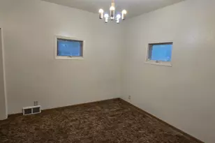905 College Street N, Fargo, ND 58102 - Photo 15