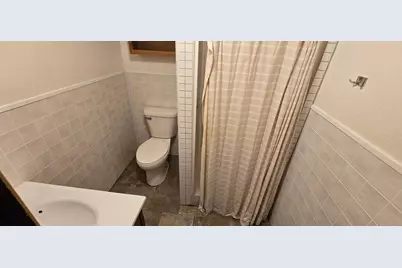905 College Street N, Fargo, ND 58102 - Photo 29