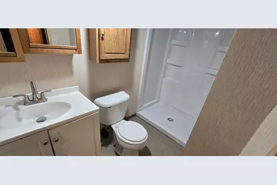 905 College Street N, Fargo, ND 58102 - Photo 5