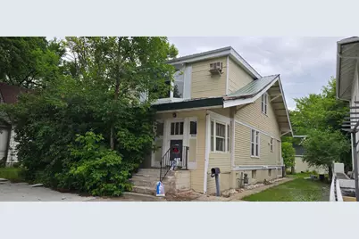 905 College Street N, Fargo, ND 58102 - Photo 1