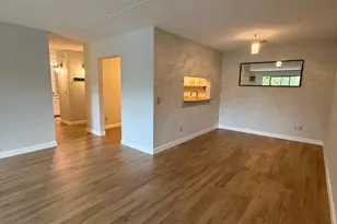 10511 Cedar Lake Rd, Minnetonka, MN 55305 - Photo 5