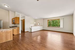 3811 Windcrest Ct, Eagan, MN 55123 - Photo 9