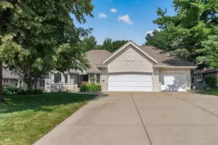 10421 Shelter Grove, Eden Prairie, MN 55347 - Photo 1