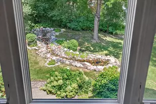 10421 Shelter Grove, Eden Prairie, MN 55347 - Photo 13