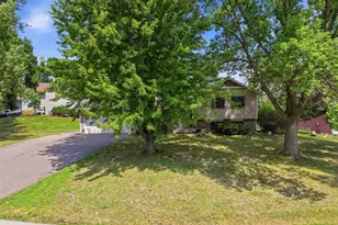 6600 Stratford Rd, Woodbury, MN 55125 - Photo 31