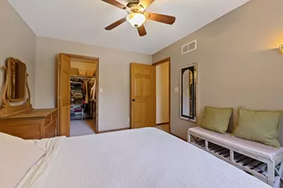 16451 Kenosha Avenue, Lakeville, MN 55044 - Photo 15