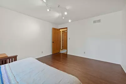 16451 Kenosha Avenue, Lakeville, MN 55044 - Photo 17