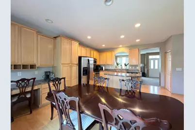 13705 54th Avenue N, Plymouth, MN 55446 - Photo 5