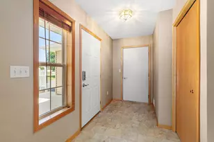 2100 Burr Oak Dr, Austin, MN 55912 - Photo 5