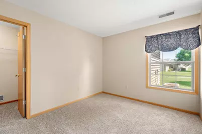 2100 Burr Oak Dr #B, Austin, MN 55912 - Photo 25