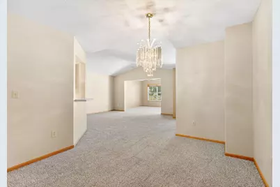 2100 Burr Oak Dr #B, Austin, MN 55912 - Photo 13